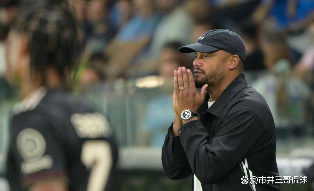 10连胜！孔帕尼的拜仁让德甲颤抖，瓜迪奥拉当年一句话真说对了？